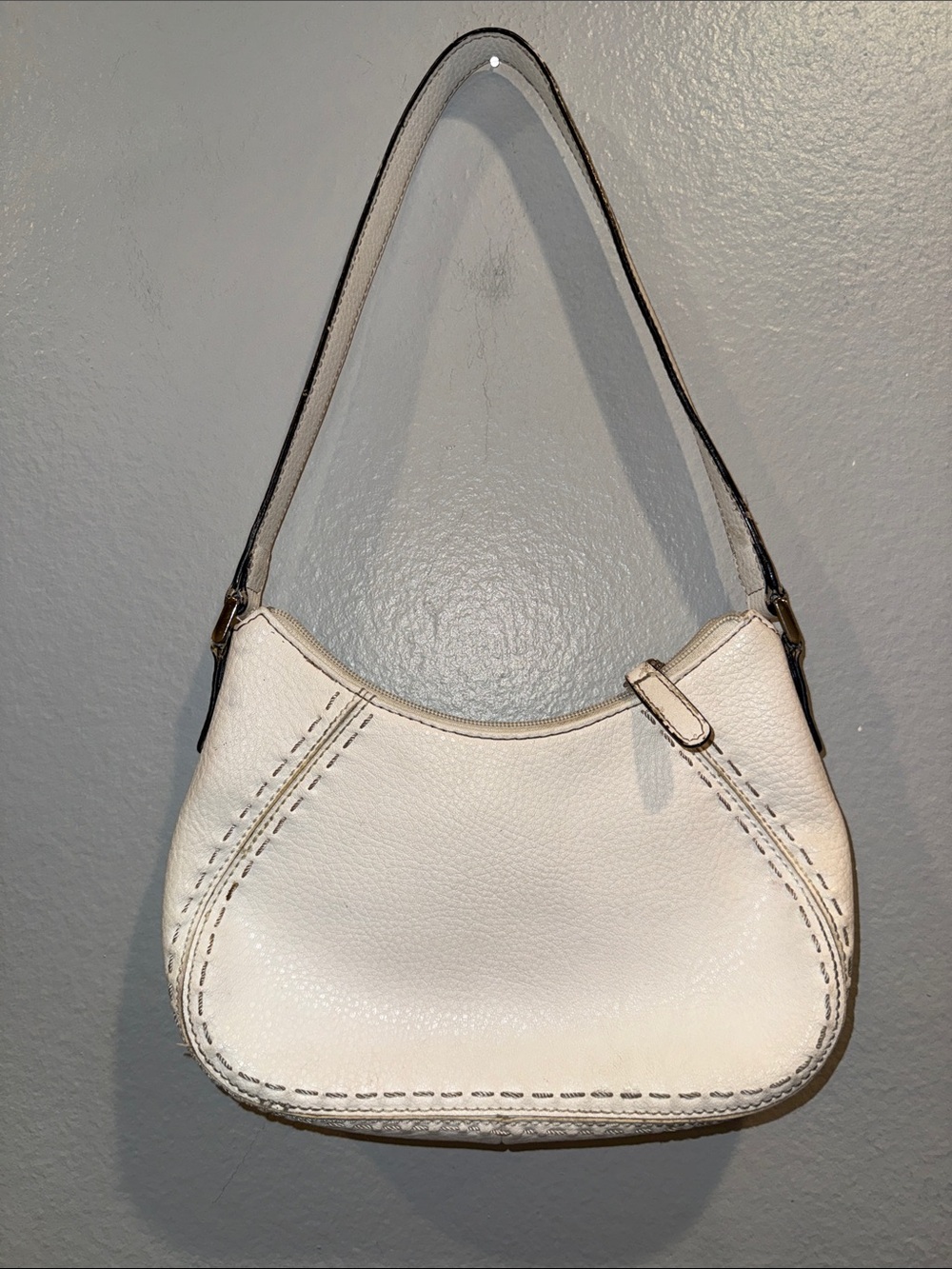 Liz Claiborne white Cream Shoulder Bag - Picture 3 of 9